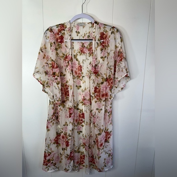 American Eagle Outfitters Romantic Rose Floral Kimono Women’s Size Medium - Picture 4 of 9